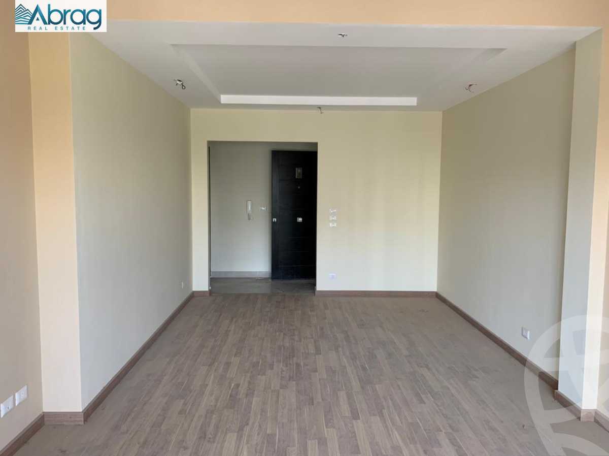 https://aqarmap.com.eg/ar/listing/5012276-for-rent-cairo-el-sheikh-zayed-city-compounds-dh-drys