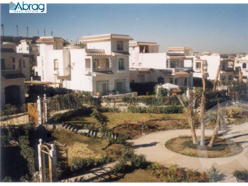 https://aqarmap.com.eg/en/listing/5430424-for-sale-cairo-el-sheikh-zayed-city-compounds-zayed-2000
