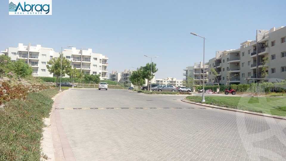 https://aqarmap.com.eg/en/listing/5503091-for-sale-cairo-el-sheikh-zayed-city-compounds-dh-drys
