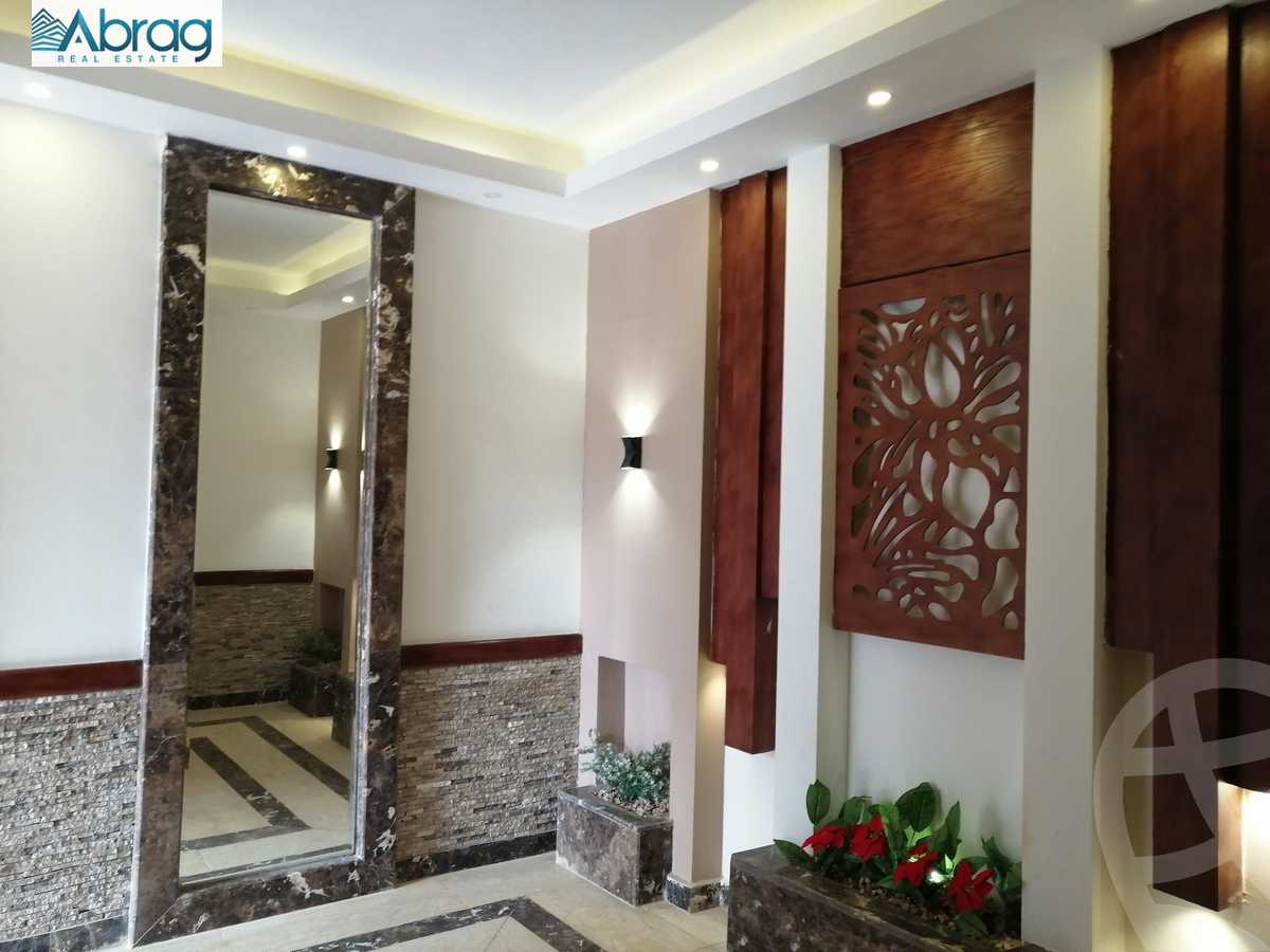 https://aqarmap.com.eg/en/listing/5503382-for-sale-cairo-mokattam-el-hadabah-el-wosta-compounds-may-fair-2