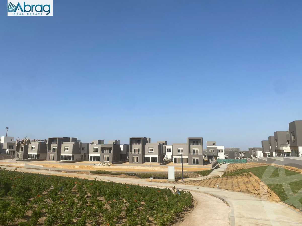 https://aqarmap.com.eg/en/listing/6019363-for-sale-cairo-el-sheikh-zayed-city-compounds-etapa