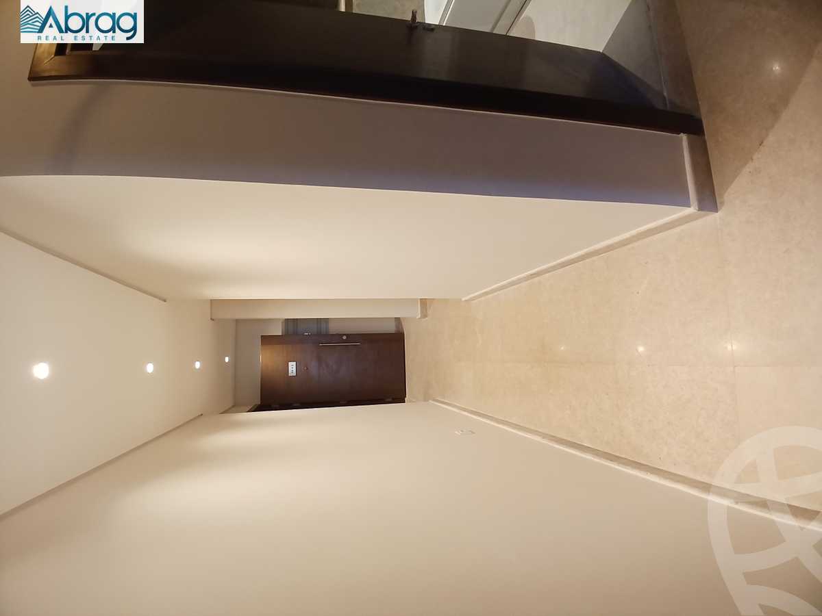 https://aqarmap.com.eg/ar/listing/6267610-for-sale-cairo-el-sheikh-zayed-city-compounds-zyd-wr-llttwyr-z-tower