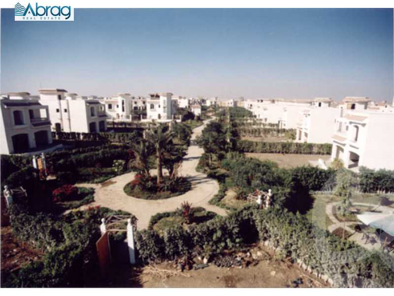 https://aqarmap.com.eg/ar/listing/6314578-for-sale-cairo-el-sheikh-zayed-city-compounds-zayed-2000