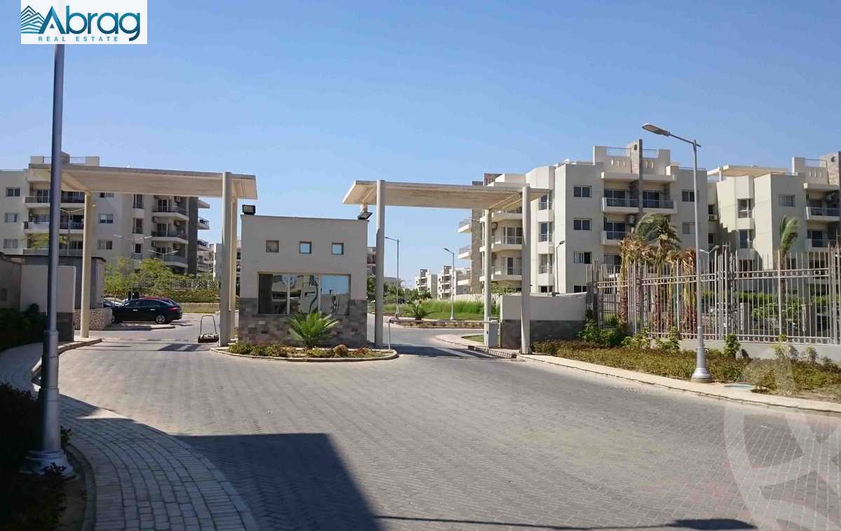 https://aqarmap.com.eg/ar/listing/6544405-for-sale-cairo-el-sheikh-zayed-city-compounds-dh-drys