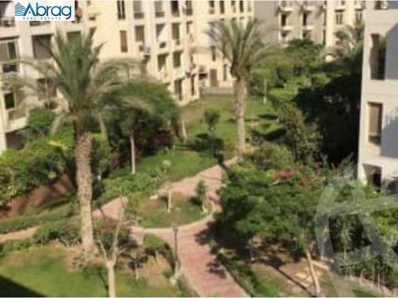 https://aqarmap.com.eg/en/listing/6544451-for-sale-cairo-el-sheikh-zayed-city-compounds-zayed-2000