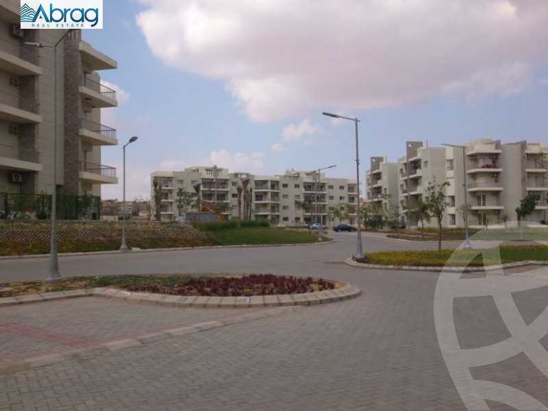https://aqarmap.com.eg/ar/listing/6572416-for-sale-cairo-el-sheikh-zayed-city-compounds-dh-drys