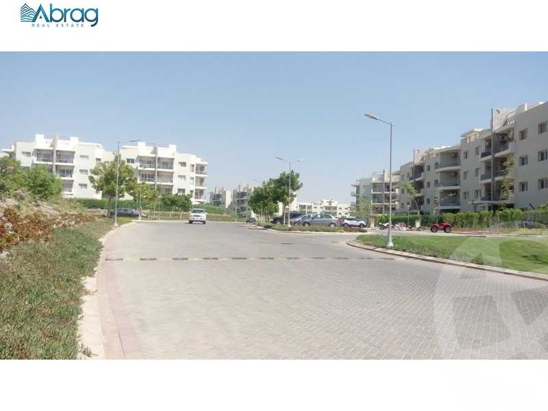 https://aqarmap.com.eg/ar/listing/6572416-for-sale-cairo-el-sheikh-zayed-city-compounds-dh-drys