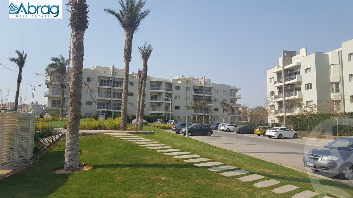 https://aqarmap.com.eg/ar/listing/6572416-for-sale-cairo-el-sheikh-zayed-city-compounds-dh-drys