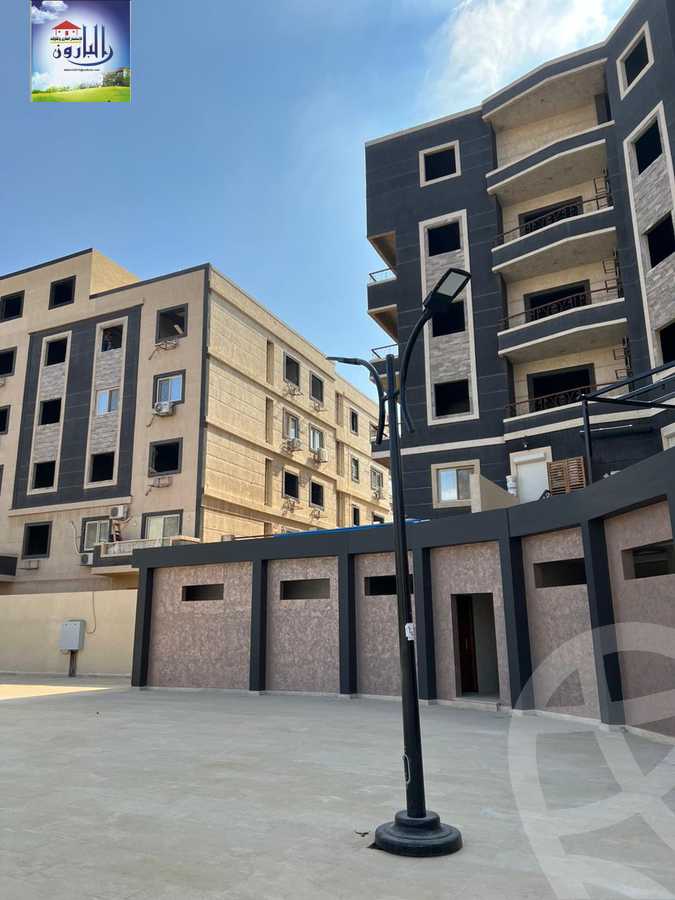 https://aqarmap.com.eg/ar/listing/3741489-for-sale-cairo-new-cairo-south-investors-mohammed-nagib-axis-st