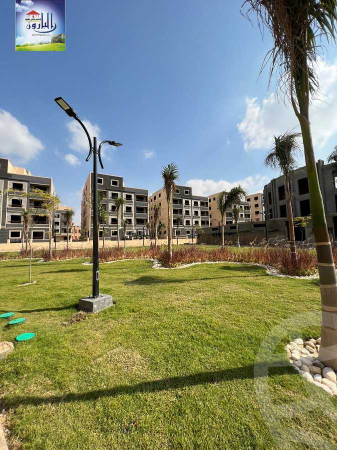 https://aqarmap.com.eg/ar/listing/3741489-for-sale-cairo-new-cairo-south-investors-mohammed-nagib-axis-st
