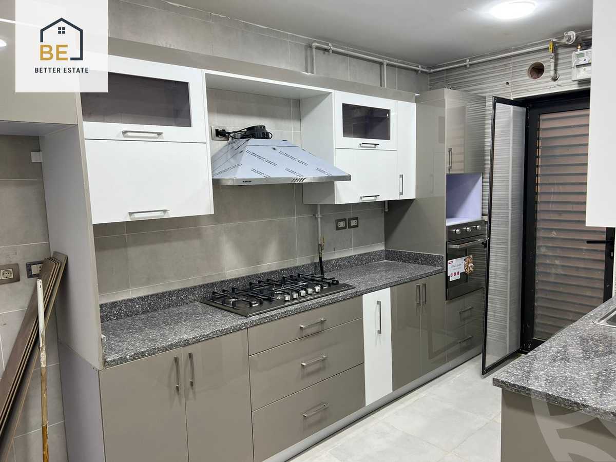 https://aqarmap.com.eg/ar/listing/3850354-for-rent-cairo-new-cairo-compounds-lakeview-residence