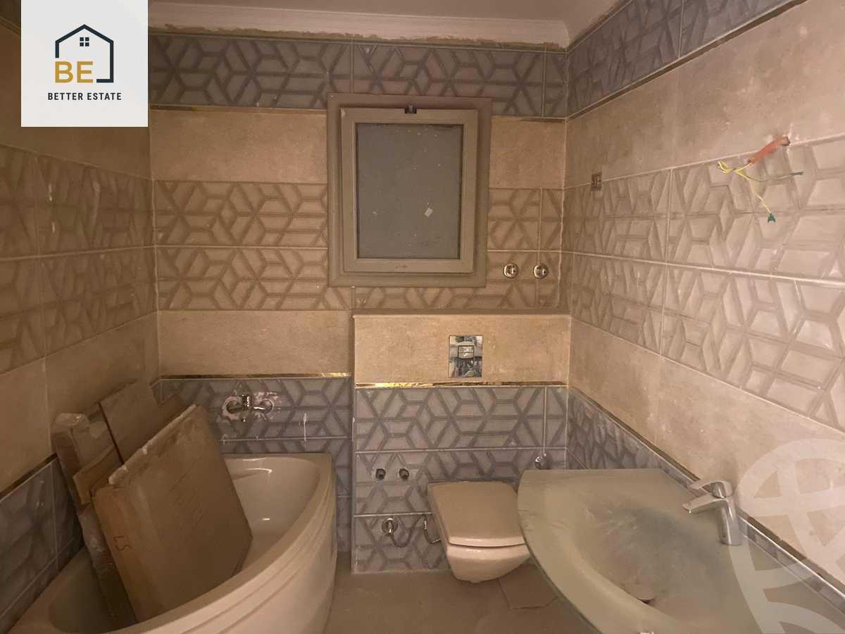 https://aqarmap.com.eg/ar/listing/3850552-for-sale-cairo-new-cairo-compounds-galleria-moon-valley