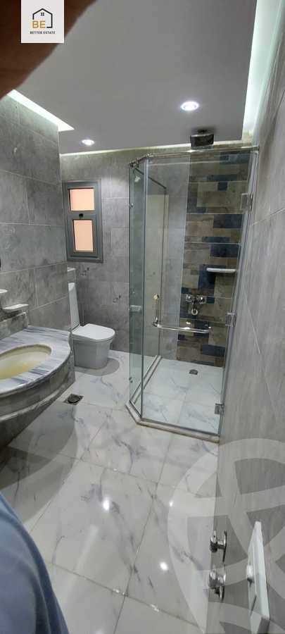 https://aqarmap.com.eg/en/listing/4009546-for-rent-cairo-new-cairo-compounds-mountain-view-hyde-park