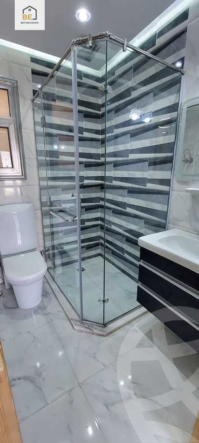 https://aqarmap.com.eg/en/listing/4009546-for-rent-cairo-new-cairo-compounds-mountain-view-hyde-park