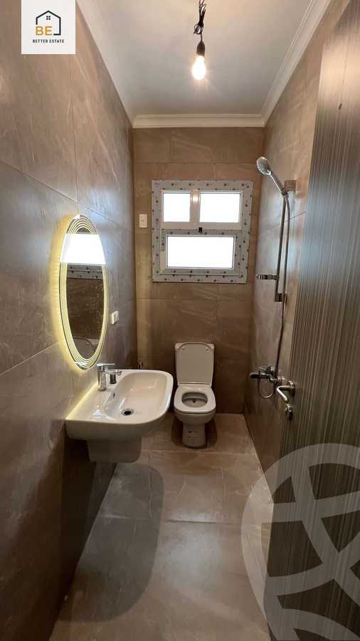 https://aqarmap.com.eg/ar/listing/4026073-for-rent-cluster-3-hyde-park
