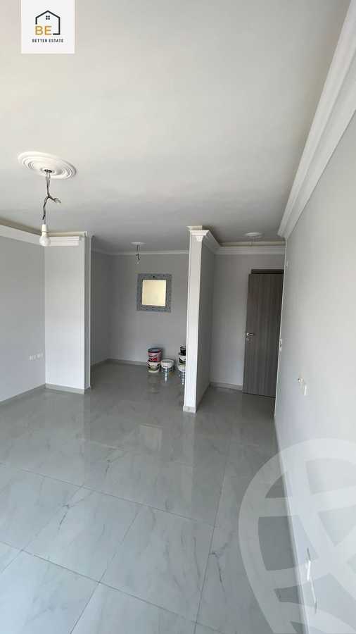 https://aqarmap.com.eg/ar/listing/4026073-for-rent-cluster-3-hyde-park
