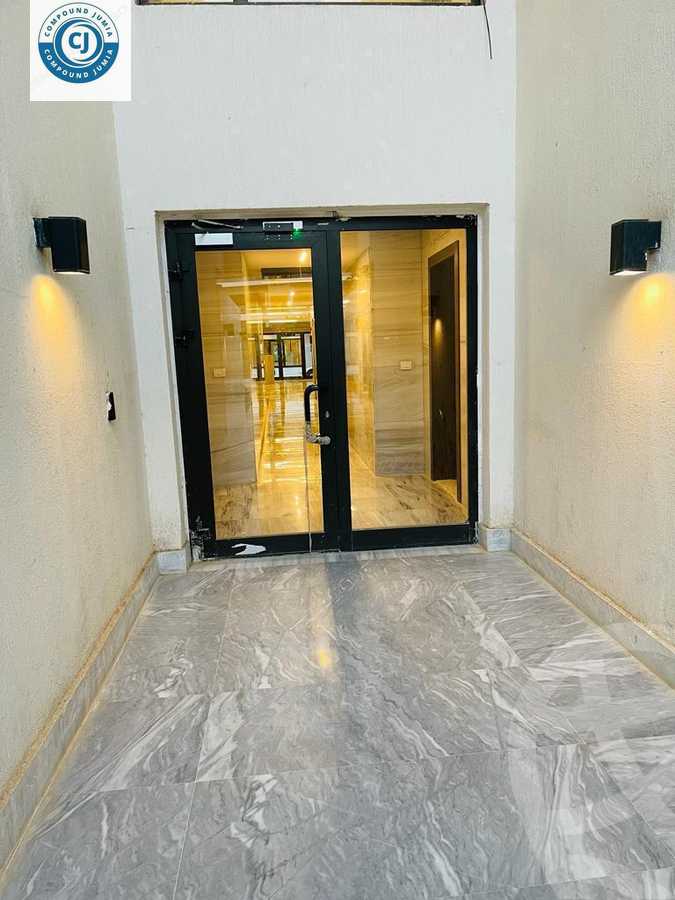 https://aqarmap.com.eg/en/listing/4064236-for-sale-cairo-new-cairo-compounds-lakeview-residence
