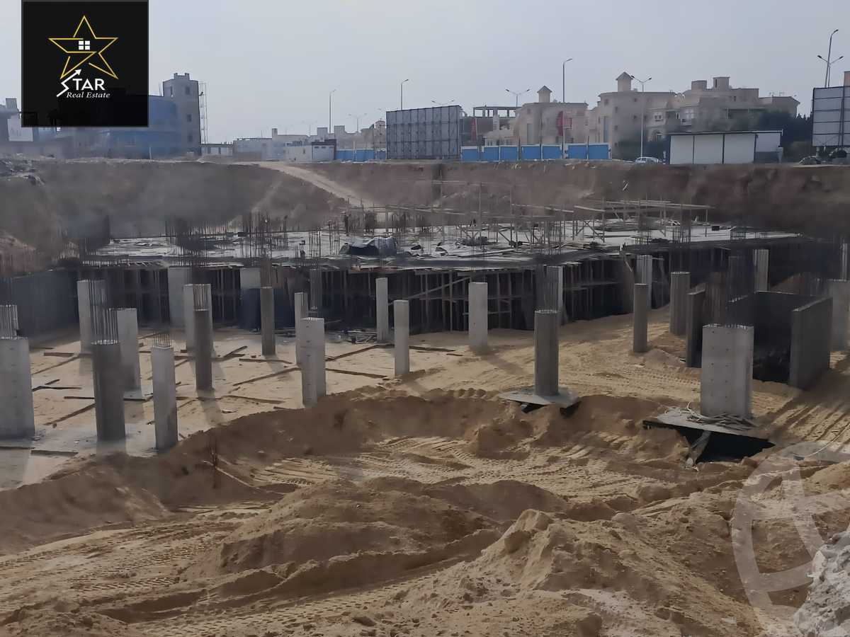 https://aqarmap.com.eg/ar/listing/3845683-for-sale-cairo-new-cairo-first-settlement-mhwr-mstfy-kml