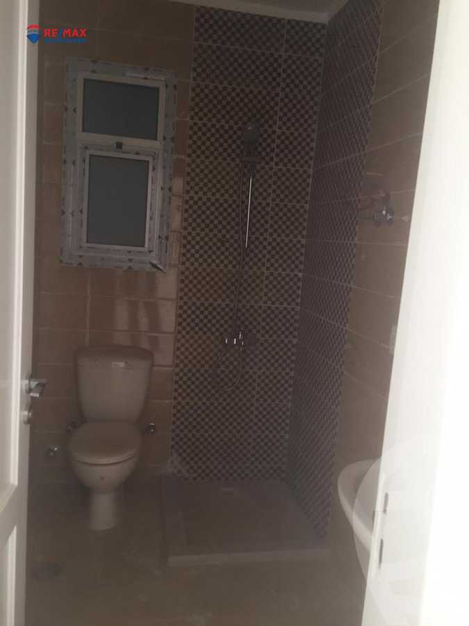 https://aqarmap.com.eg/ar/listing/3840658-for-sale-ain-elsokhna-resorts-ljwn-by-1