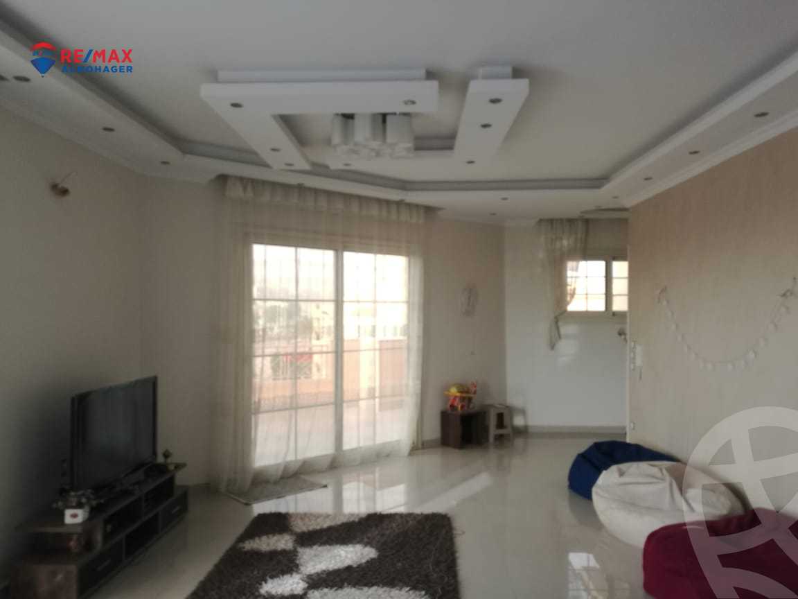 https://aqarmap.com.eg/en/listing/3848177-for-sale-cairo-el-sheikh-zayed-city-el-hay-elsabeaa-lhy-lsb