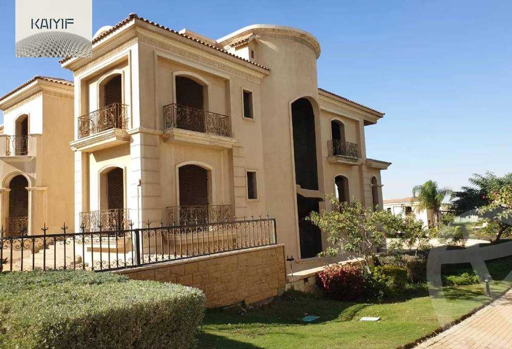 https://aqarmap.com.eg/en/listing/4228043-for-sale-cairo-new-cairo-compounds-fylr