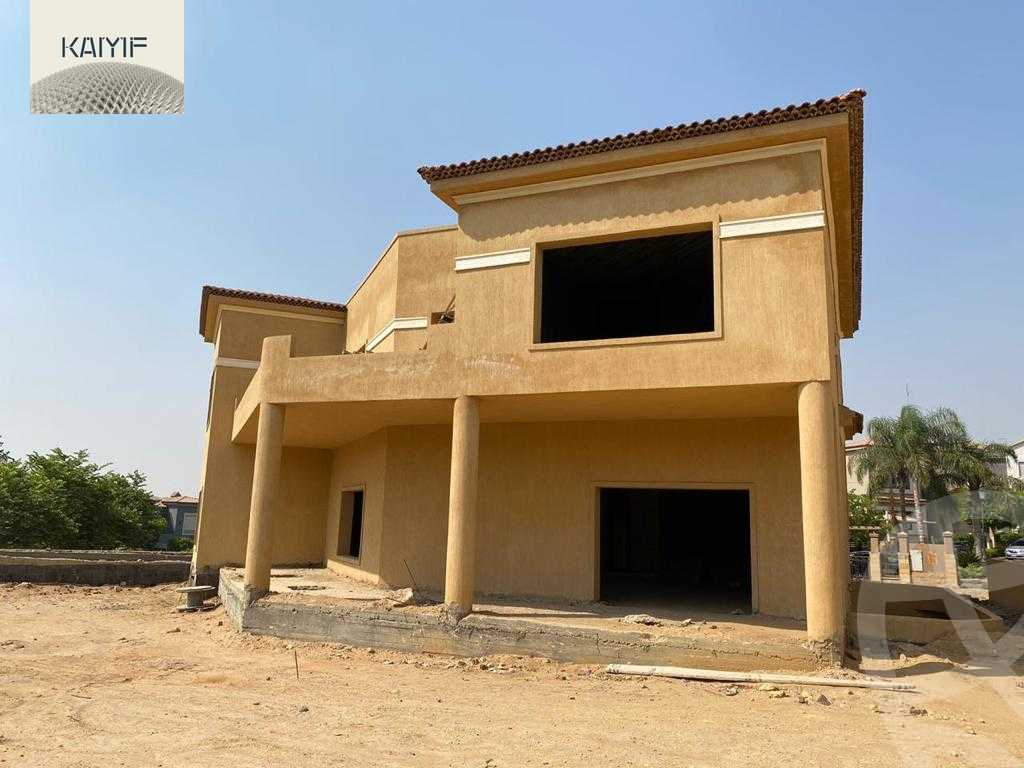 https://aqarmap.com.eg/en/listing/4131478-for-sale-cairo-new-cairo-compounds-lake-view