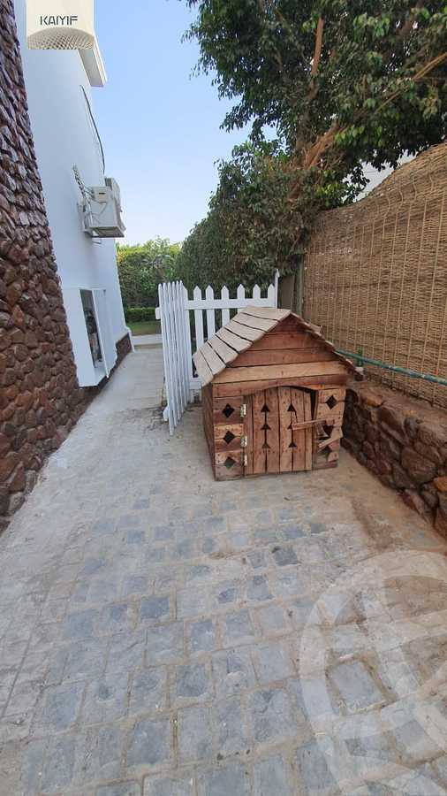 https://aqarmap.com.eg/ar/listing/4170615-for-sale-cairo-new-cairo-compounds-mountain-view-1