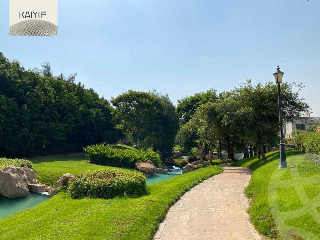 https://aqarmap.com.eg/en/listing/4179534-for-sale-cairo-new-cairo-compounds-lake-view