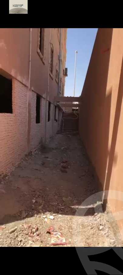 https://aqarmap.com.eg/ar/listing/4202880-for-sale-cairo-el-shorouk-lmntq-lthny-neighbourhood-4