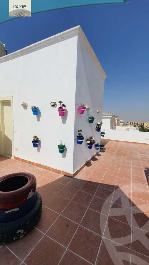 https://aqarmap.com.eg/ar/listing/5785570-for-sale-cairo-new-cairo-compounds-mountain-view-1