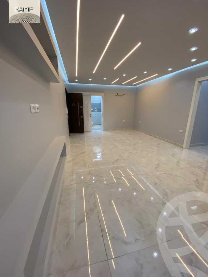 https://aqarmap.com.eg/en/listing/5967503-for-sale-cairo-new-cairo-compounds-galleria-moon-valley