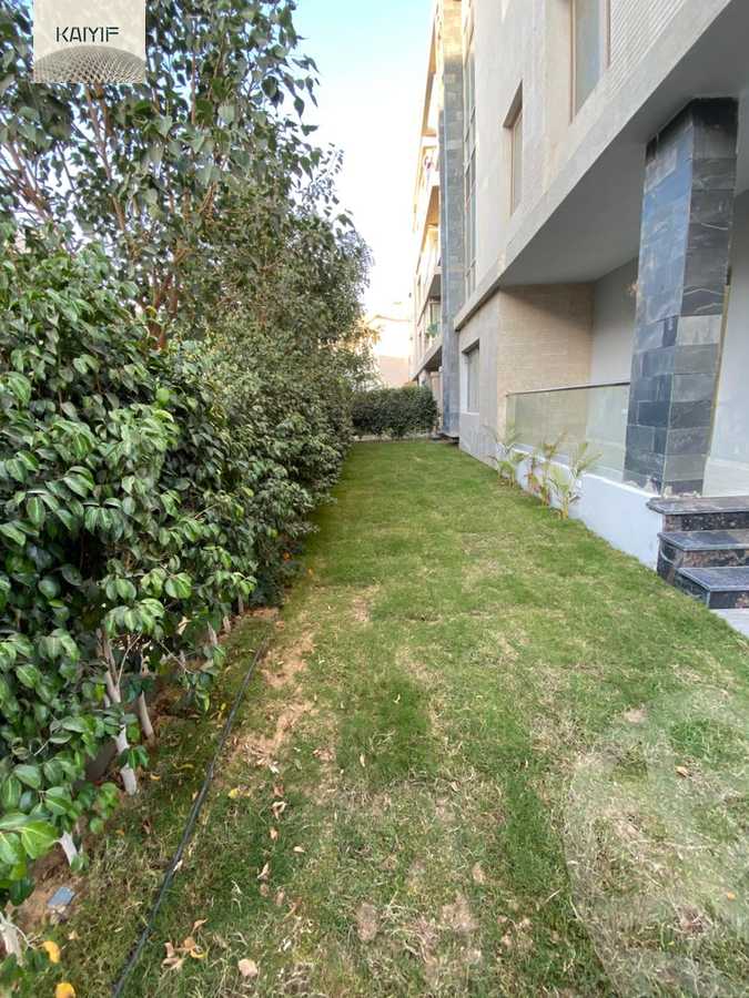 https://aqarmap.com.eg/en/listing/5967503-for-sale-cairo-new-cairo-compounds-galleria-moon-valley