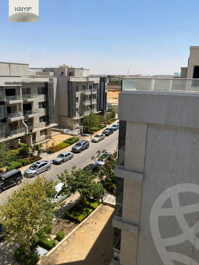 https://aqarmap.com.eg/en/listing/5970072-for-sale-cairo-new-cairo-compounds-galleria-moon-valley