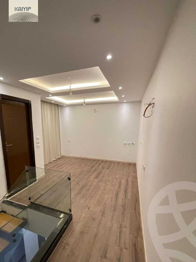 https://aqarmap.com.eg/en/listing/5970778-for-rent-cairo-new-cairo-compounds-galleria-moon-valley
