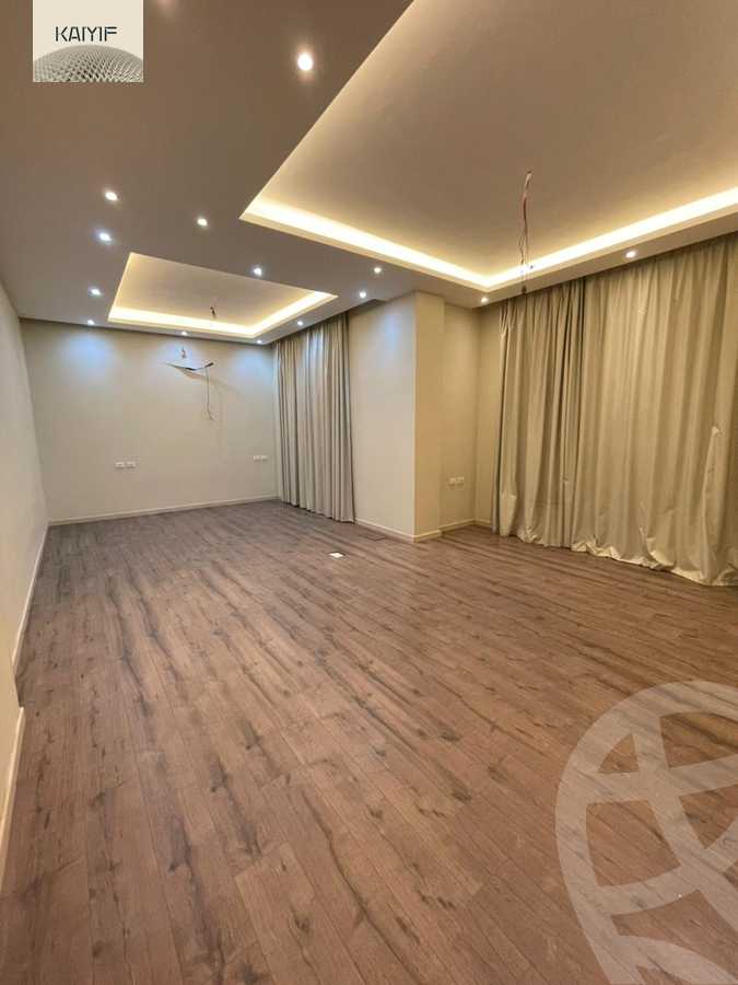 https://aqarmap.com.eg/en/listing/5970778-for-rent-cairo-new-cairo-compounds-galleria-moon-valley
