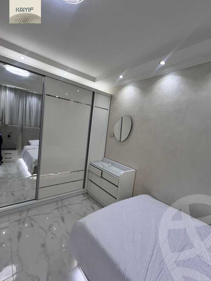 https://aqarmap.com.eg/ar/listing/6132934-for-rent-cairo-new-cairo-compounds-lakeview-residence
