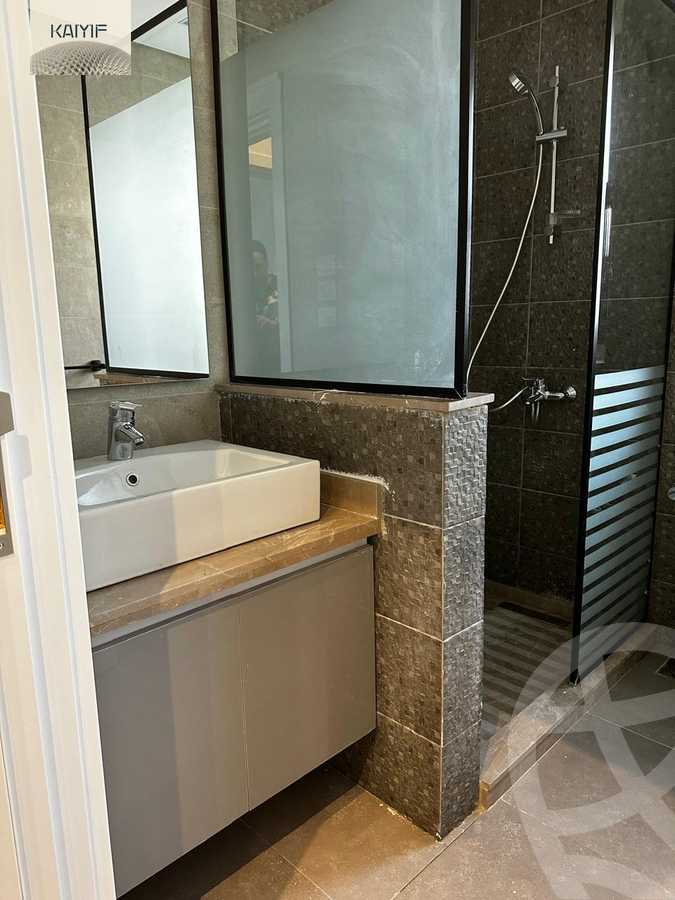 https://aqarmap.com.eg/ar/listing/6209589-for-sale-cairo-new-cairo-compounds-eastown-eastown-parks