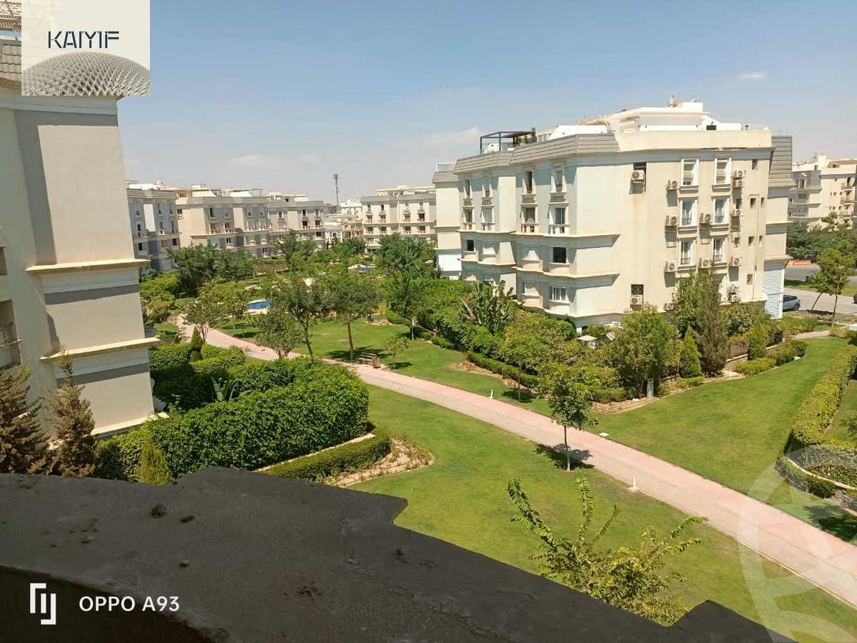 https://aqarmap.com.eg/en/listing/6538657-for-sale-cairo-new-cairo-compounds-mountain-view-hyde-park