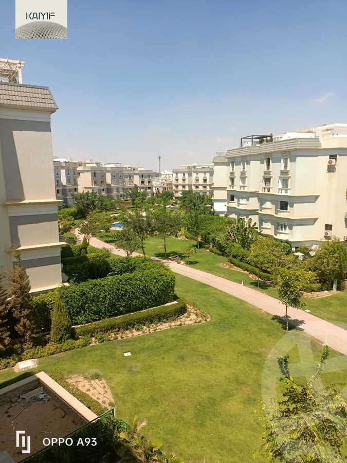 https://aqarmap.com.eg/en/listing/6538657-for-sale-cairo-new-cairo-compounds-mountain-view-hyde-park