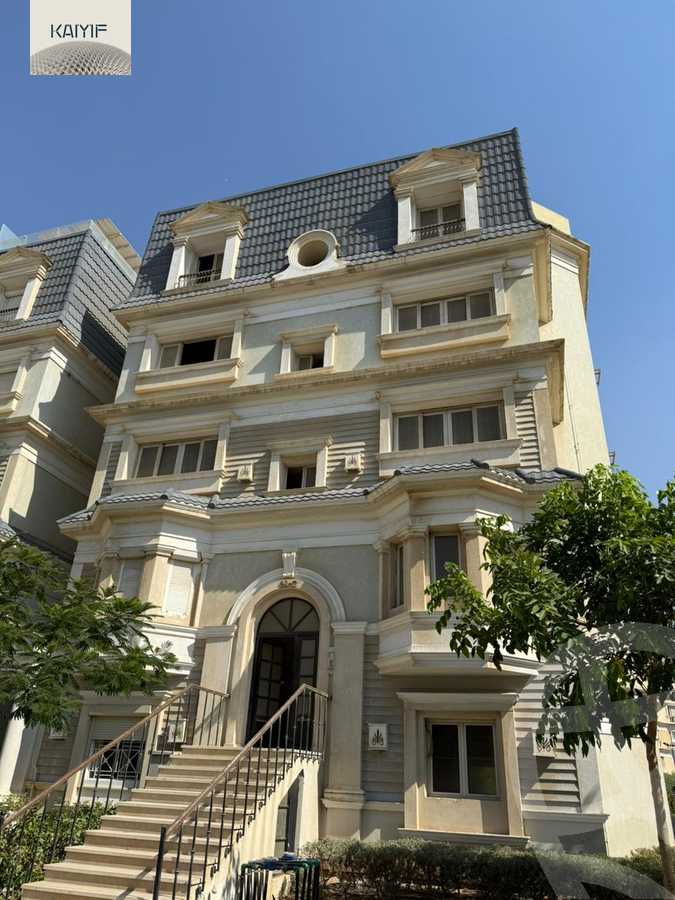 https://aqarmap.com.eg/en/listing/6542476-for-sale-cairo-new-cairo-compounds-mountain-view-hyde-park