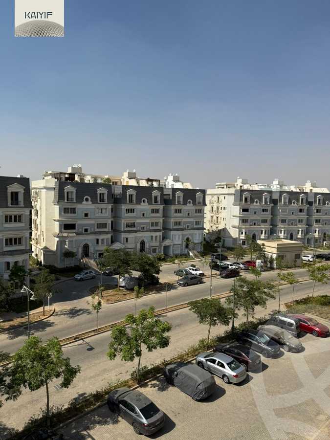 https://aqarmap.com.eg/en/listing/6542476-for-sale-cairo-new-cairo-compounds-mountain-view-hyde-park