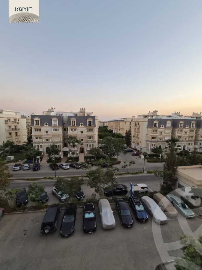 https://aqarmap.com.eg/en/listing/6543764-for-sale-cairo-new-cairo-compounds-mountain-view-hyde-park