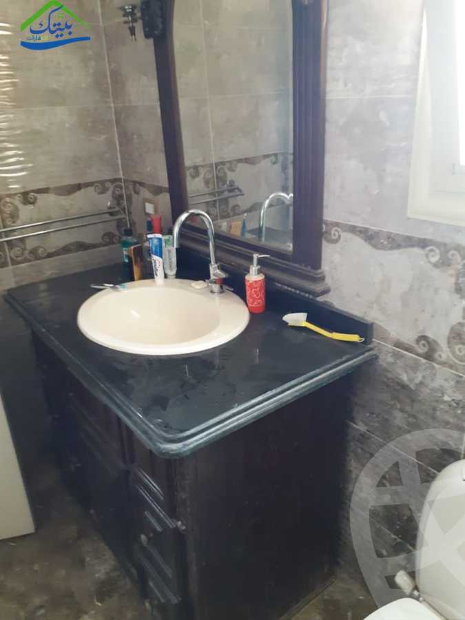 https://aqarmap.com.eg/ar/listing/4033873-for-sale-cairo-new-cairo-compounds-moon-valley
