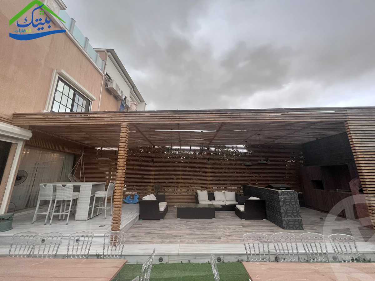 https://aqarmap.com.eg/ar/listing/4052548-for-sale-cairo-new-cairo-compounds-mena-residence
