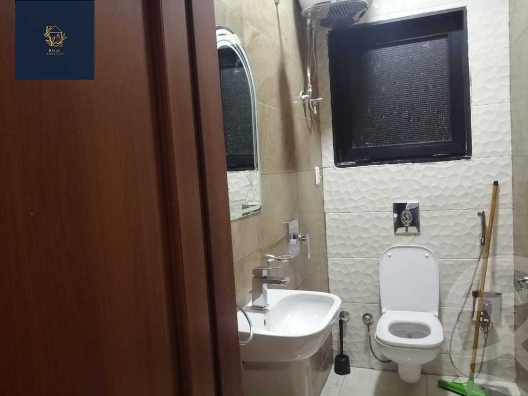 https://aqarmap.com.eg/en/listing/4114116-for-rent-cairo-new-cairo-compounds-the-water-way