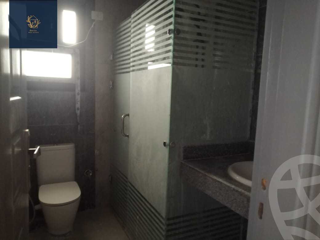 https://aqarmap.com.eg/en/listing/4154751-for-rent-cairo-new-cairo-compounds-midtown