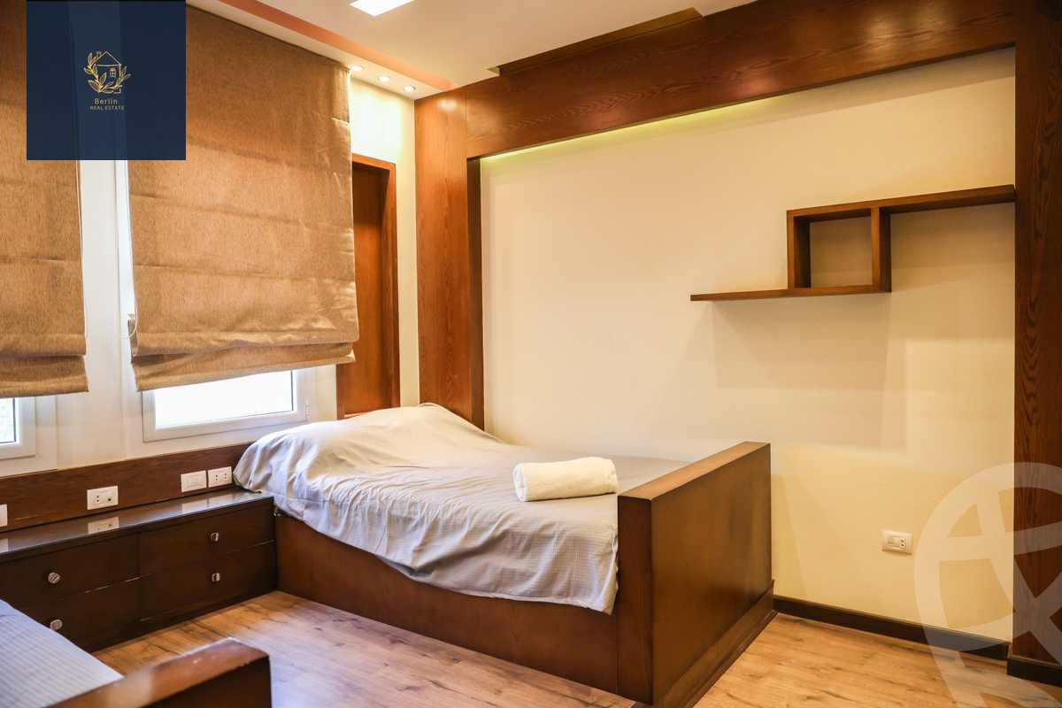 https://aqarmap.com.eg/ar/listing/4164901-for-rent-mivida-greens-6-parcel-22