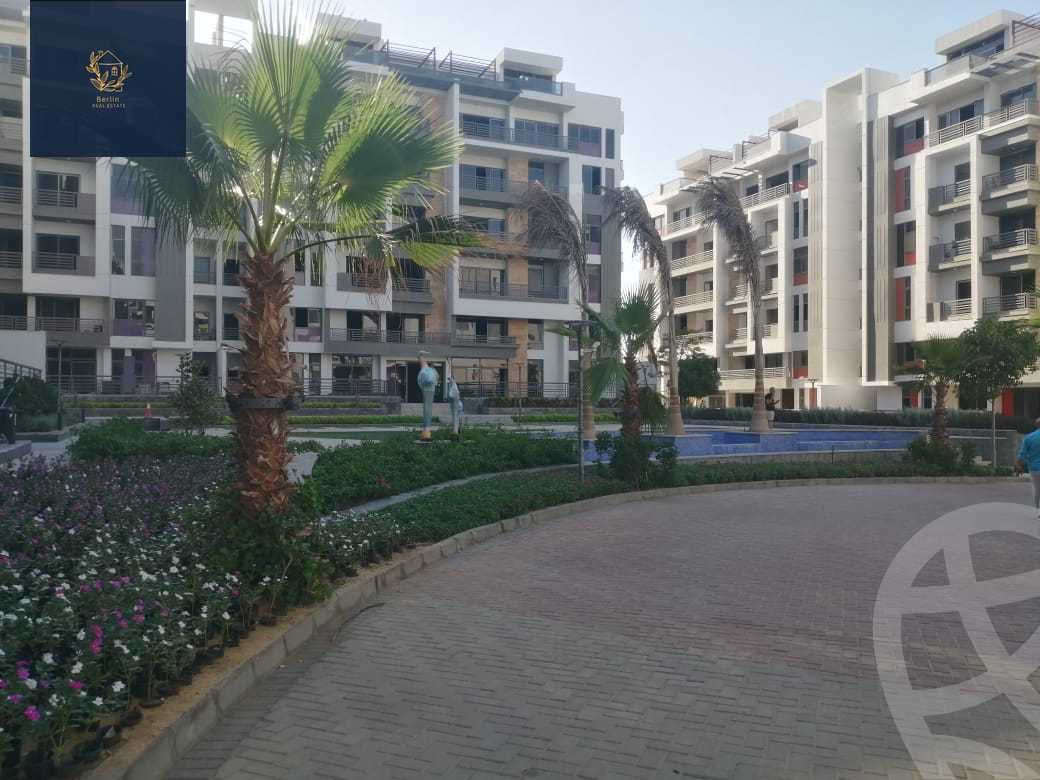 https://aqarmap.com.eg/en/listing/4238990-for-sale-cairo-new-cairo-compounds-dh-ykwn-ryzdns-styl-hwm