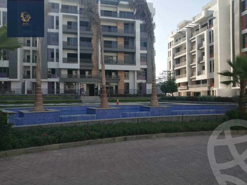 https://aqarmap.com.eg/en/listing/4238990-for-sale-cairo-new-cairo-compounds-dh-ykwn-ryzdns-styl-hwm