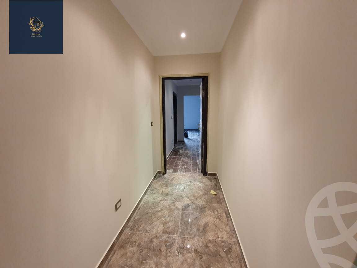 https://aqarmap.com.eg/en/listing/4240061-for-rent-cairo-new-cairo-compounds-galleria-moon-valley